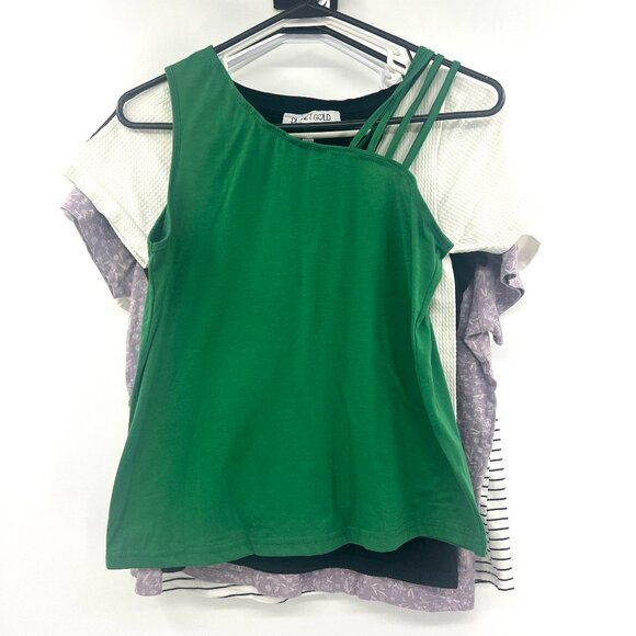 Lot of 4 Women's Size Medium T-Shirts and Tank Shein Old Navy - Picture 1 of 13